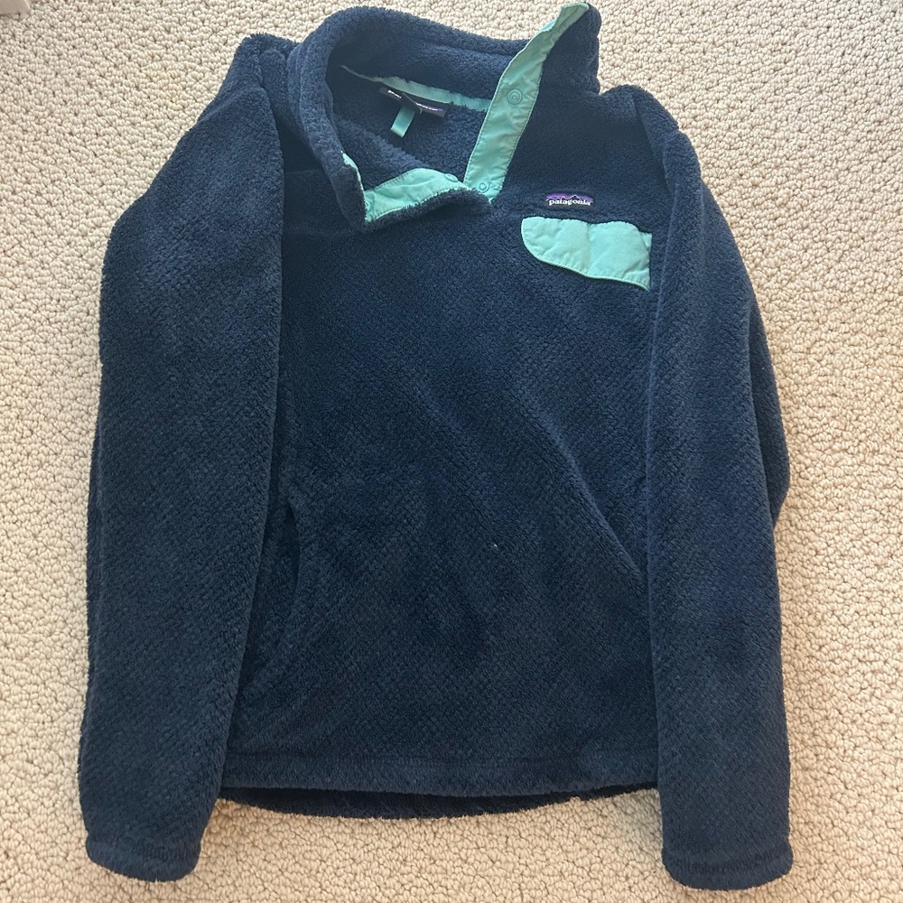 Patagonia fleece navy size L